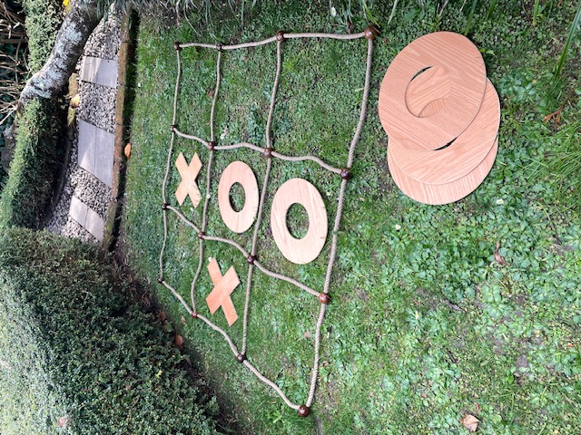 Noughts & Crosses